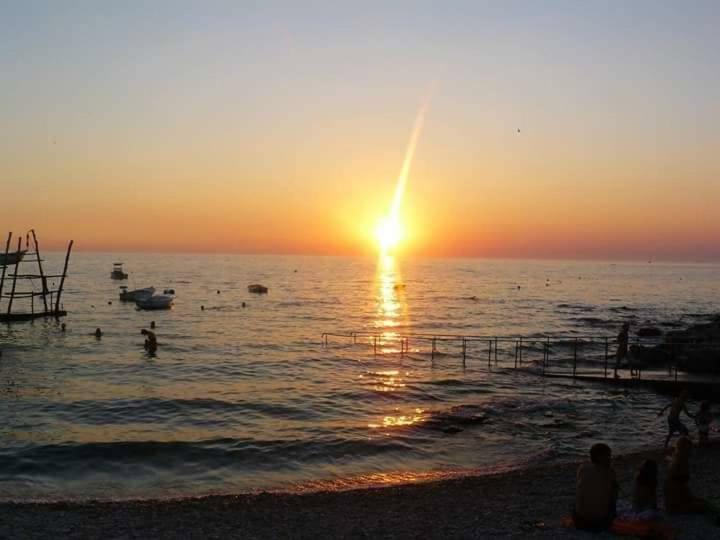 BašanijaApp Emona公寓 外观 照片