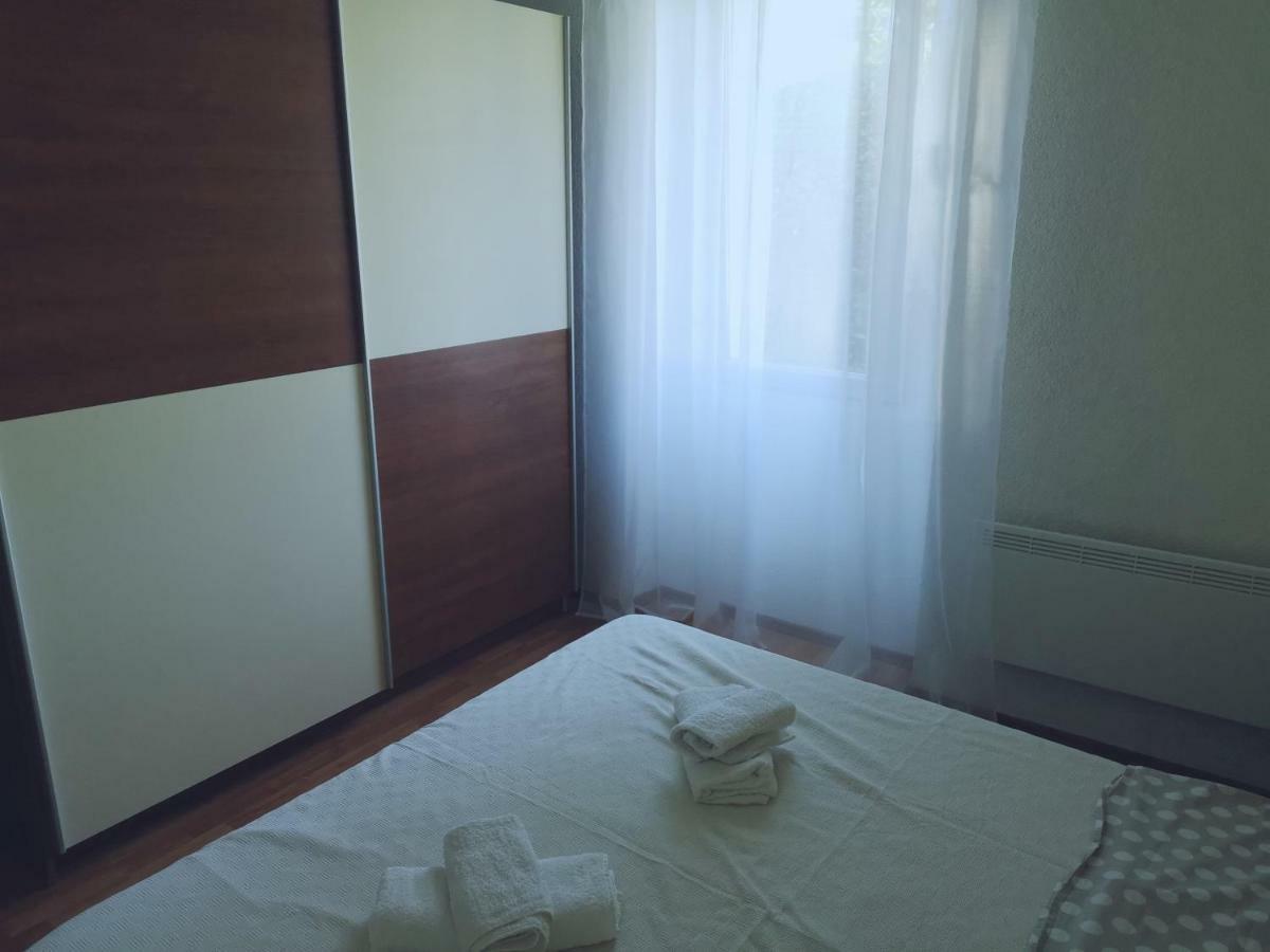 BašanijaApp Emona公寓 外观 照片